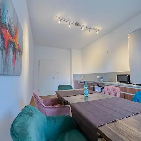 Lägenhet Evora Lux - Arcade - New - 4 Bedrooms - Modern