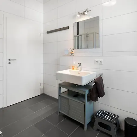 Evora Lux - Arcade - New - 4 Bedrooms - Modern *